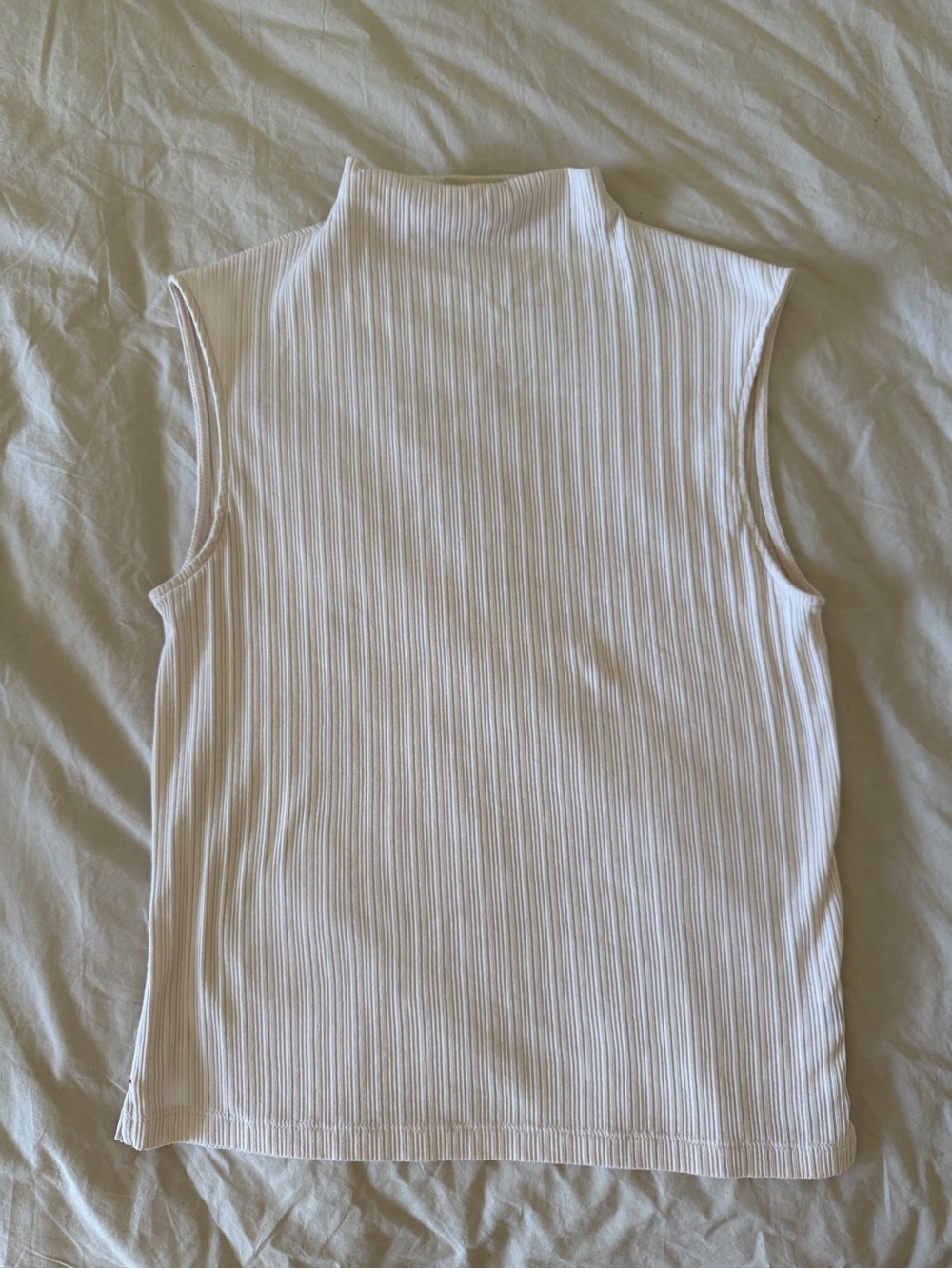 Madewell Ribbed Sleeveless Mock Neck Tank in Pale Pink